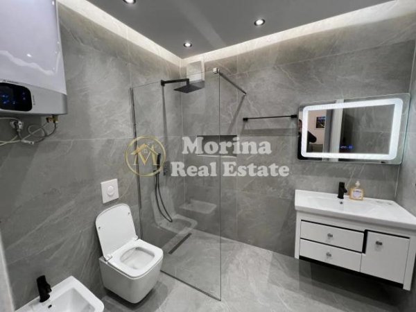 Tirane, jepet me qera apartament 1+1 Kati 4, 80 m² 600 € (Zogu i Zi)