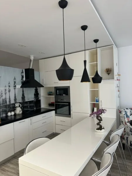 🟡APARTAMENT  2+1  550 € (Liqeni i Thate)