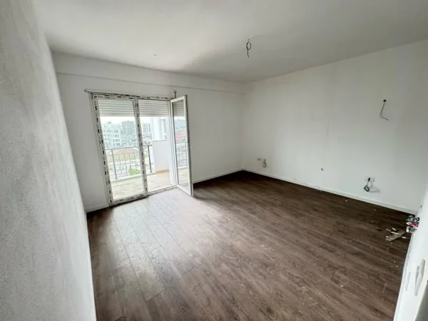 Tirane, shitet 2+1 Kati 6, 84 m² 125.000 € (RRUGA 29 NENTORI)