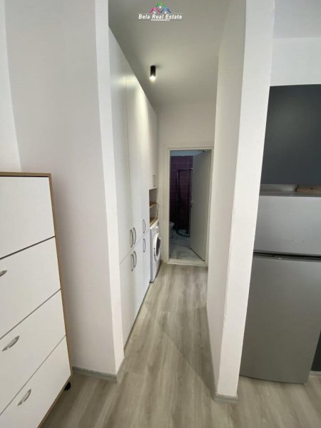 Tirane, jepet me qera apartament 1+1+Ballkon Kati 3, 60 m² 370 € (selite)