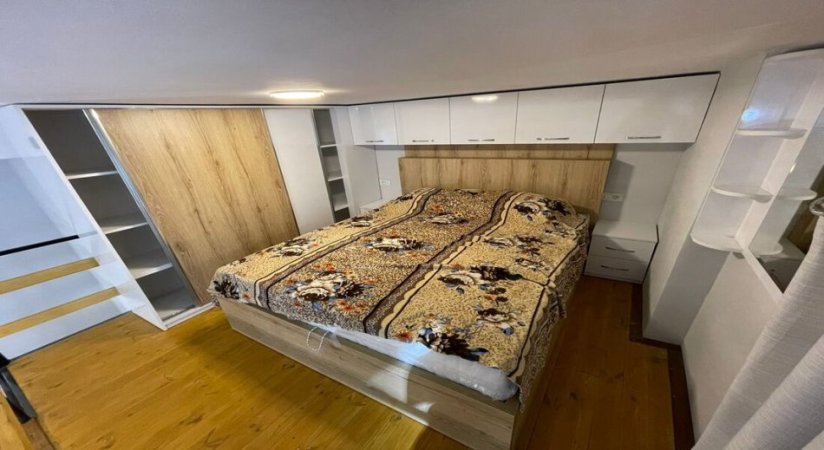 Tirane, jepet me qera apartament duplex 1+1 Kati 1, 55 m² 270 € (Fresk)
