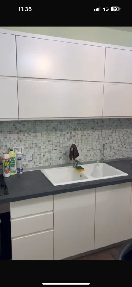 Tirane, shitet apartament 1+1 Kati 3, 80 m² 102.000 € (Astir)