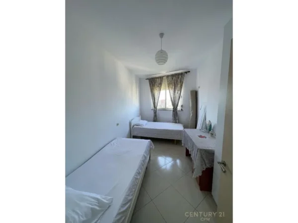 Tirane, jepet me qera apartament 2+1 Kati 8, 101 m² 650 € (Don bosko)