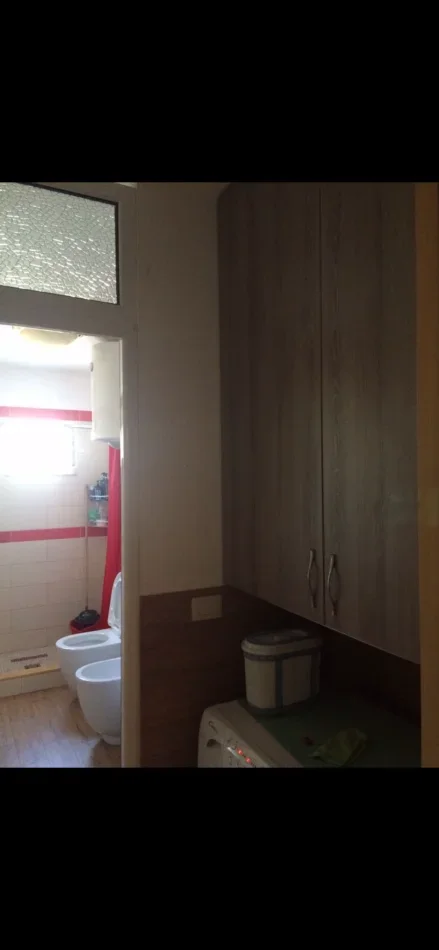 Tirane, rruga sander prosi ndarje qeraje apartament 3+1 Kati 4, 120 m² 230 € (sander prosi)