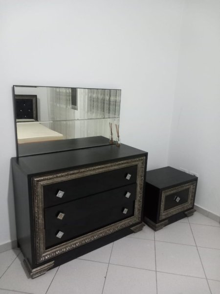 Elbasan, Shesh dhome gjumi 550 €