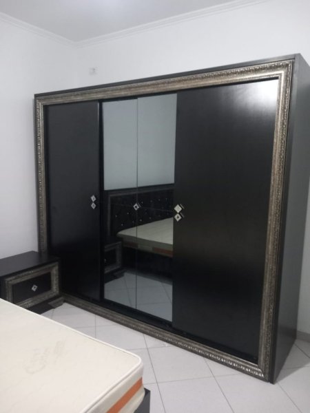 Elbasan, Shesh dhome gjumi 550 €
