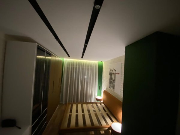 Tirane, jepet me qera apartament 1+1+Aneks+Ballkon Kati 2, 71 m² 450 € (Nexho Konomi Midis F.Aviacionit dhe Unazës së re)