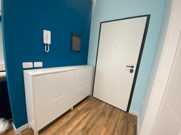 Tirane, jepet me qera apartament 1+1+Aneks+Ballkon Kati 2, 71 m² 450 € (Nexho Konomi Midis F.Aviacionit dhe Unazës së re)