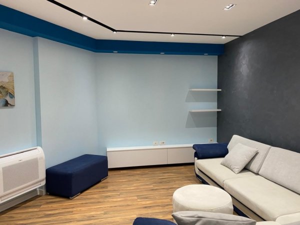 Tirane, jepet me qera apartament 1+1+Aneks+Ballkon Kati 2, 71 m² 450 € (Nexho Konomi Midis F.Aviacionit dhe Unazës së re)