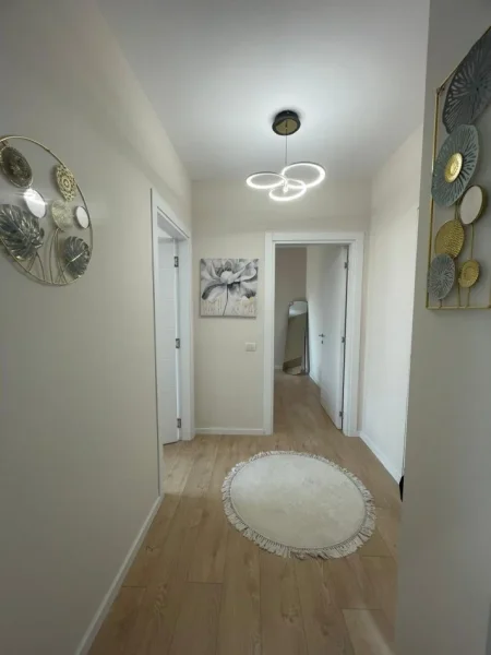 Tirane, shitet apartament 2+1+Ballkon Kati 11, 71 m² 195.000 € (rruga e Kavajes)