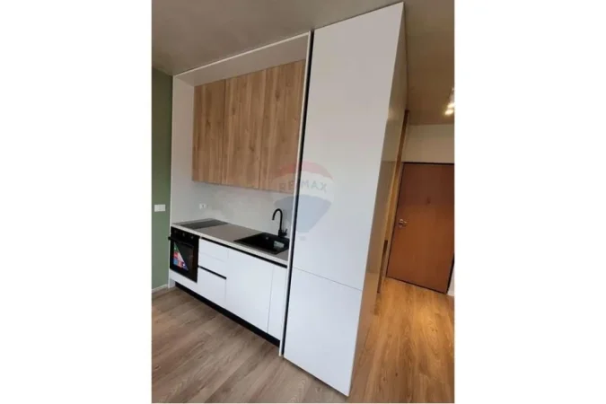 Tirane, jepet me qera 1+1 Kati 7, 55 m² 500 € (Teodor Keko)
