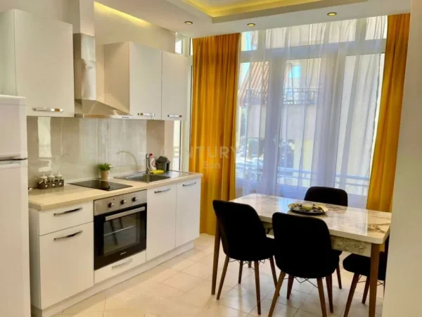 Durres, shitet , 50 m² 58.000 € (NE ZONEN E SHKEMBIT TE KAVAJES!)