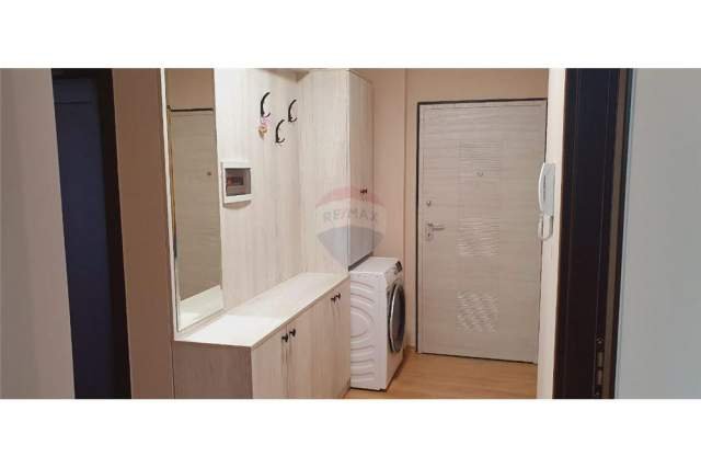 Tirane, jepet me qera apartament 2+1+A Kati 2, 95 m² 450 Euro (kopshti botanik)