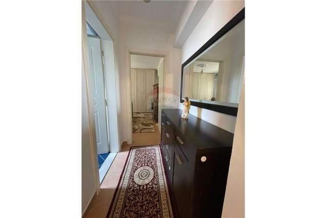Tirane, jepet me qera apartament Kati 4, 80 m² 500 Euro (rruga faik konica)