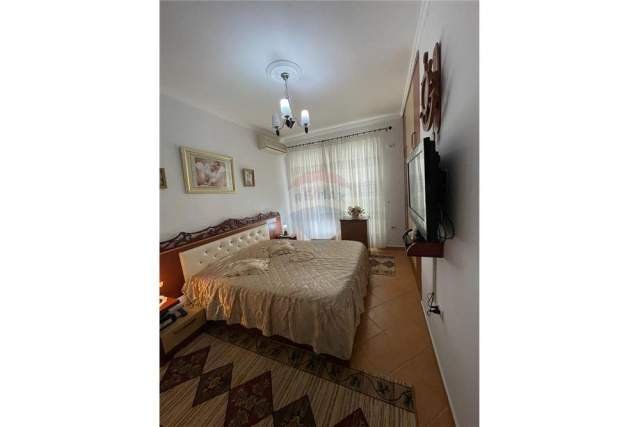 Tirane, jepet me qera apartament 2+1+A+BLK Kati 1, 89 m² 500 Euro (Don Bosko)