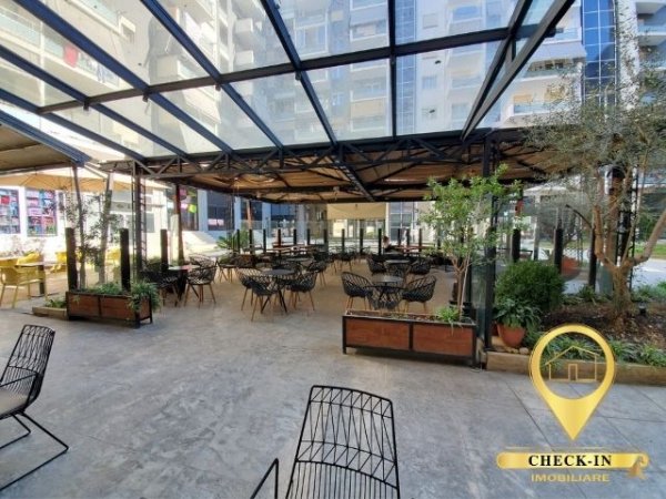 Tirane, shitet lokal Kati 0, 98 m² 299.000 Euro (Spitali Amerikan 3)