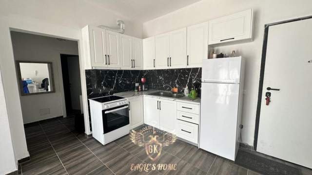 Durres, jepet me qera apartament 2+1+A+BLK Kati 3, 350 Euro (Stadiumi,Dr)