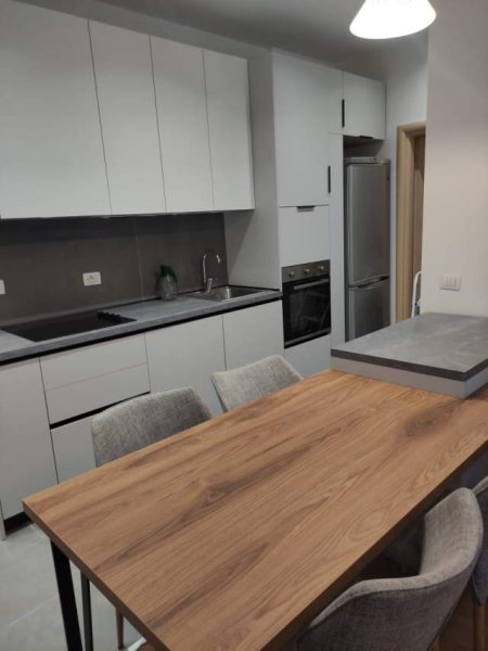 Tirane, jepet me qera apartament 2+1+A+BLK Kati 5, 80 m² 600 Euro (Tish Dahia - Kompleksi Kika 2)