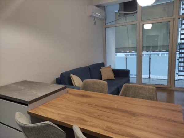 Tirane, jepet me qera apartament 2+1+A+BLK Kati 5, 80 m² 600 Euro (Tish Dahia - Kompleksi Kika 2)