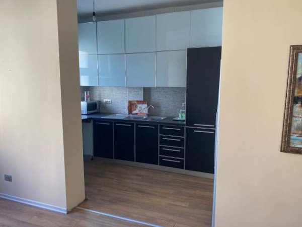 Tirane, shes apartament 2+1+BLK 120 m² 200.000 Euro (Rruga e Kavajes)