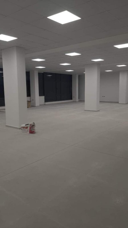 Tirane, jepet me qera ambjent biznesi Kati 2, 500 m² 4.000 Euro (teodor keko)
