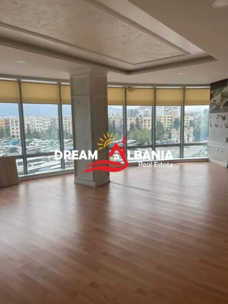 Tirane, shitet zyre Kati 4, 336 m² 403.200 Euro (Prane spitalit Hygeia ne Tirane)