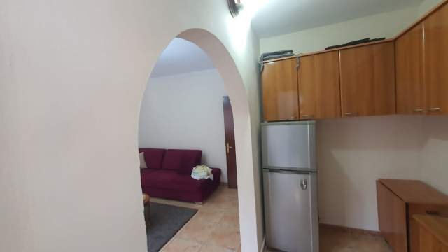 Tirane, shes apartament 1+1+BLK Kati 2, 60 m² 72.000 Euro (Rruga e Kavajes)