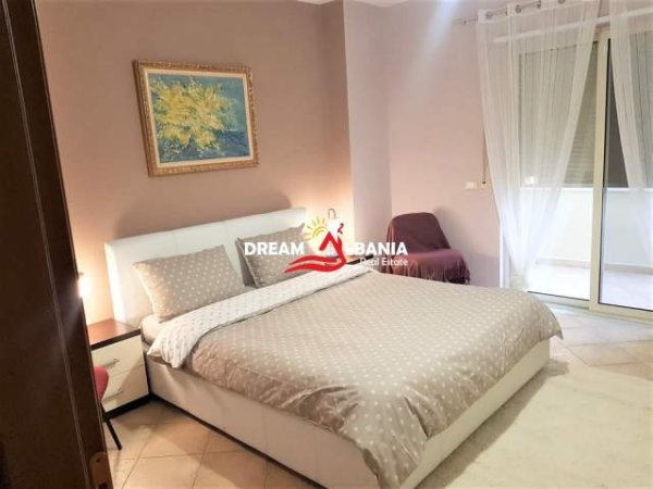 Tirane, jepet me qera apartament 2+1+A+BLK Kati 10, 120 m² 700 Euro