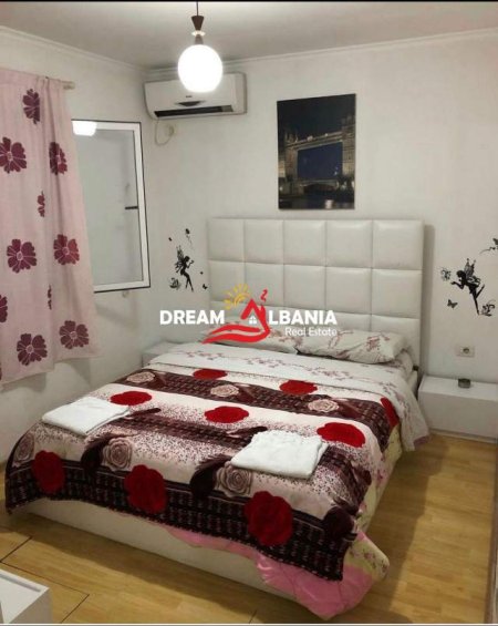 Tirane, jepet me qera hotel Kati 1, 800 m² 1.000 Euro (Laprake)