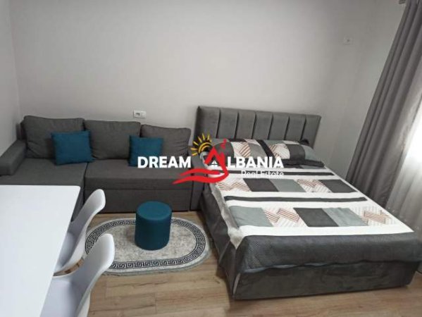 Tirane, jepet me qera apartament 1+1+BLK Kati 1, 50 m² 350 Euro (Prane shkolles se Kuqe)