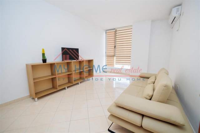 Tirane, jepet me qera zyre Kati 4, 77 m² 600 Euro (qender)