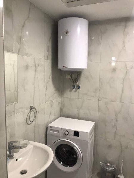 Tirane, jepet me qera apartament 2+1+BLK Kati 2, 90 m² 550 Euro (Rruga Don Bosko)