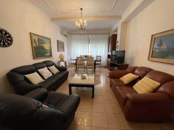 Tirane, jepet me qera apartament 3+1+BLK Kati 7, 140 m² 800 Euro (bllok)