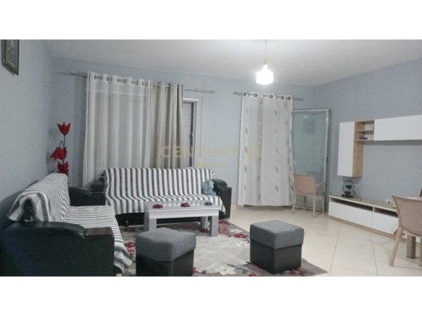 Tirane, shitet apartament 1+1 Kati 5, 74 m² 95.000 € (FRESKU)
