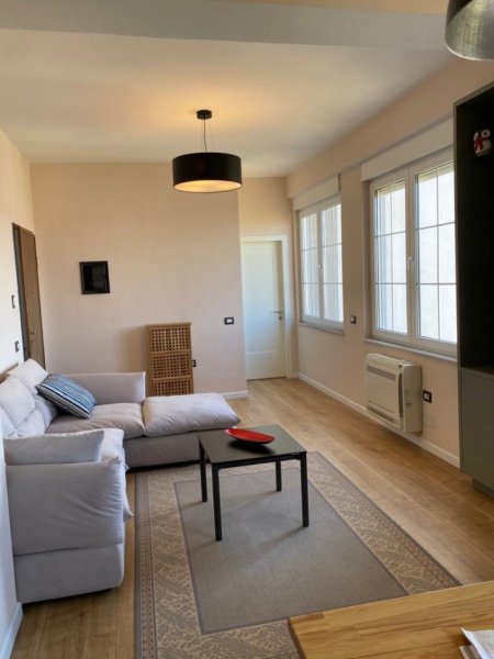 Tirane, shitet 2+1+Aneks+Ballkon Kati 4, 105 m² 169.000 € (Qytet Studenti)