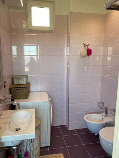 Tirane, shitet 2+1+Aneks+Ballkon Kati 4, 105 m² 169.000 € (Qytet Studenti)