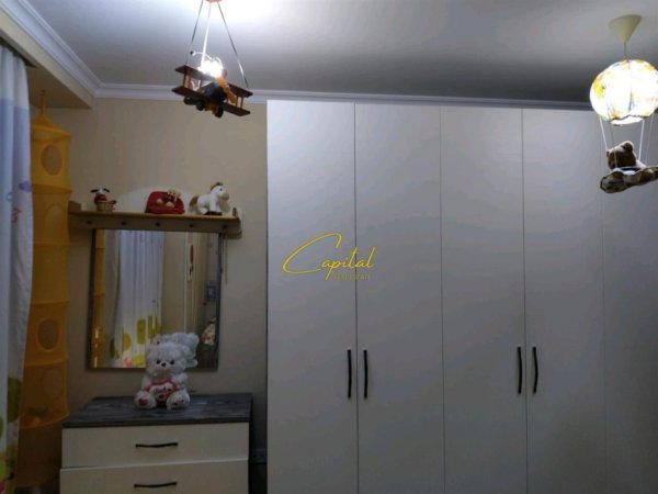 Tirane, jepet me qera apartament 2+1 Kati 5, 140 m² 850 € (KOMUNA E PARISIT)