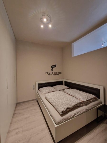 Tirane, jepet me qera apartament 1+1+Ballkon Kati 3, 50 m² 600 € (LIQENI I THATE)