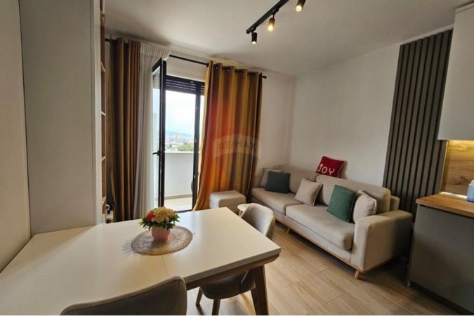Tirane, jepet me qera apartament 1+1 Kati 8, 62 m² 600 € (Don Bosko)