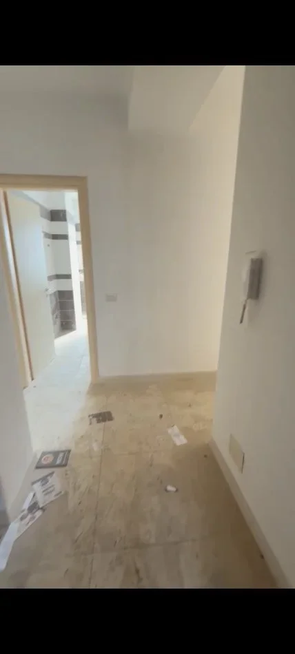 Tirane, shitet apartament 3+1 Kati 3, 116 m² 170.000 € (astir)