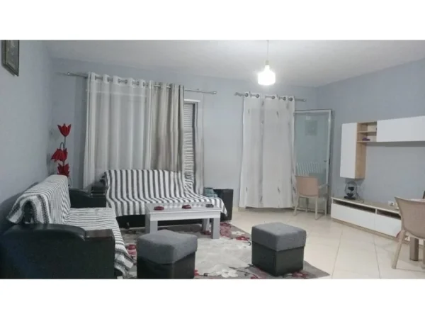 Tirane, shitet apartament 1+1 Kati 5, 75 m² 95.000 € 