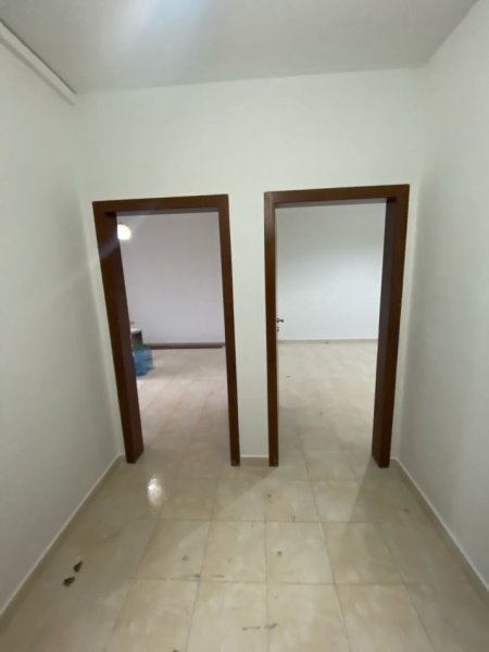 Tirane, jepet me qera apartament 1+1 Kati 4, 56 m² 103.000 € (Rruga bulevardi bajram curri)
