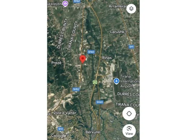 Tirane, shitet toke , 10.000 m² 700.000 € (Fushe Preze, Rinas)