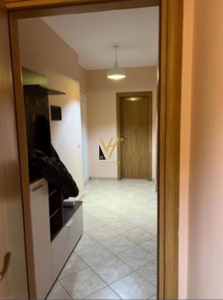 Tirane, jepet me qera apartament 2+1+Ballkon Kati 9, 100 m² 450 € (HYGEA)