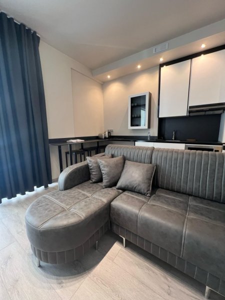 Tirane, jepet me qera apartament 1+1+Ballkon Kati 2 45 m² 600 € (Kopshti Zoologjik)