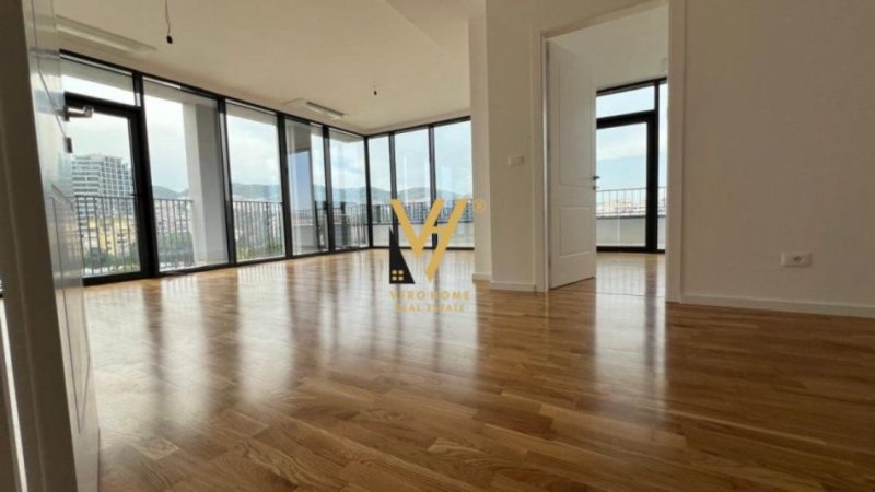 Tirane, jepet me qera zyre Kati 7, 136 m² 1.400 € (RRUGA E KOSOVARVE)