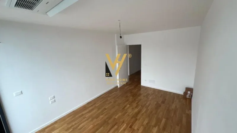 Tirane, jepet me qera zyre Kati 7, 136 m² 1.400 € (RRUGA E KOSOVARVE)