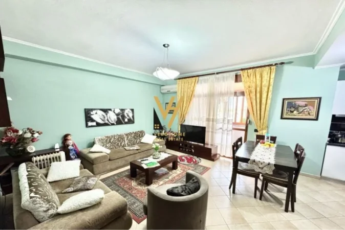 Tirane, shitet apartament 2+1+Ballkon Kati 8, 106 m² 255.000 € (ISH EKSPOZITA)