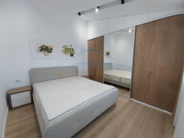 Tirane, shitet apartament 1+1+Ballkon Kati 7, 53 m² 89.000 € (Don Bosko)