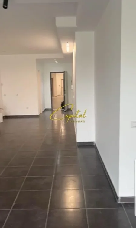Tirane, shitet apartament 3+1 Kati 2, 146 m² 290.000 € (LIQENI I THATE)